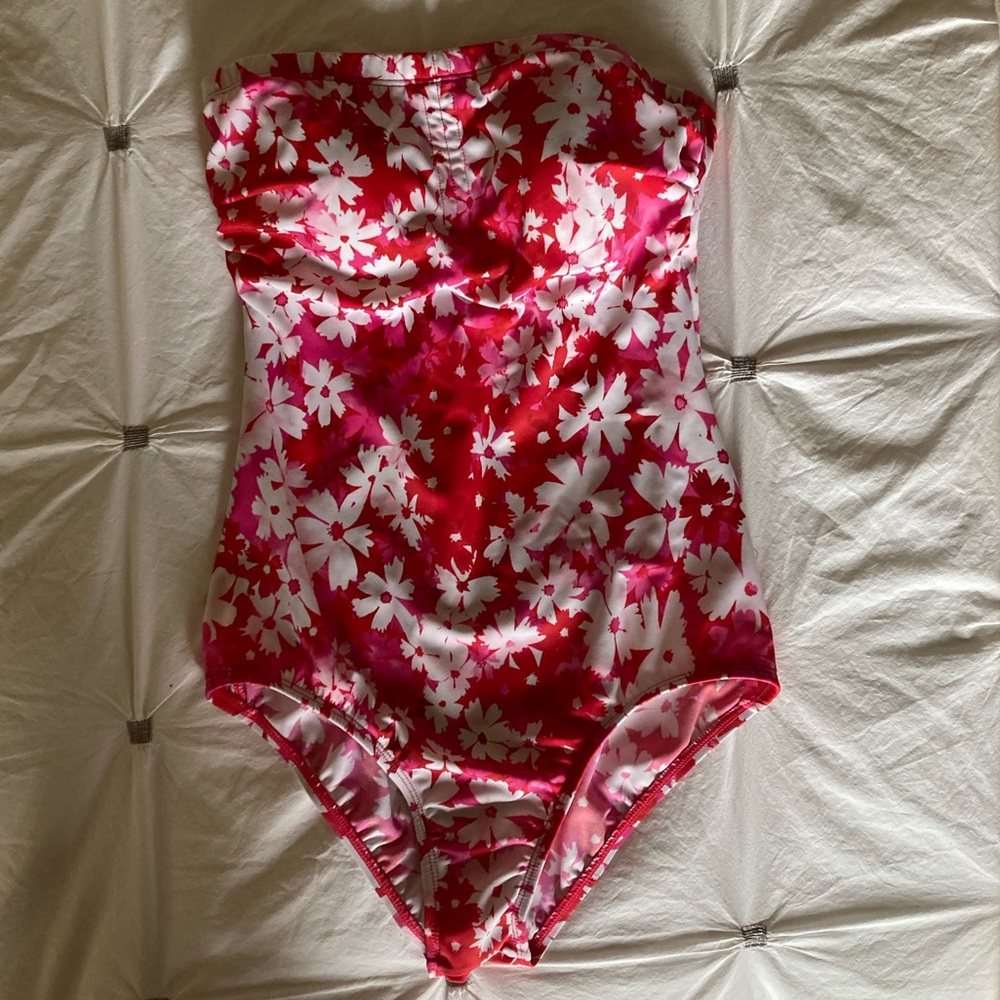 Jantzen | One-piece Swimsuit